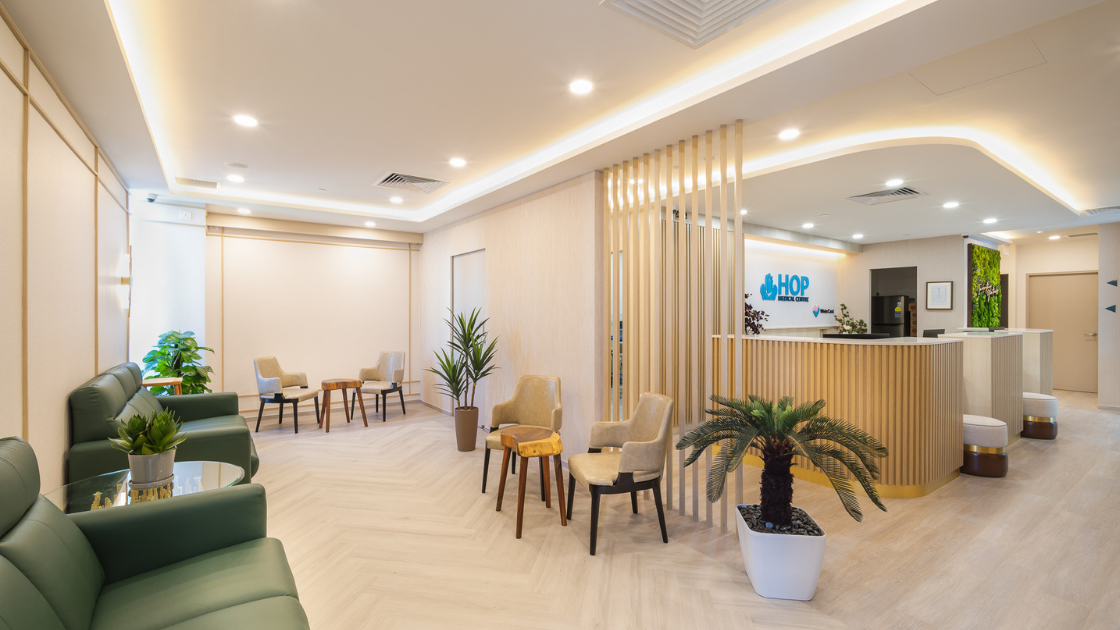 Modern and comfortable health screening facility at HOP Medical Centre Singapore with premium medical equipment and welcoming reception area